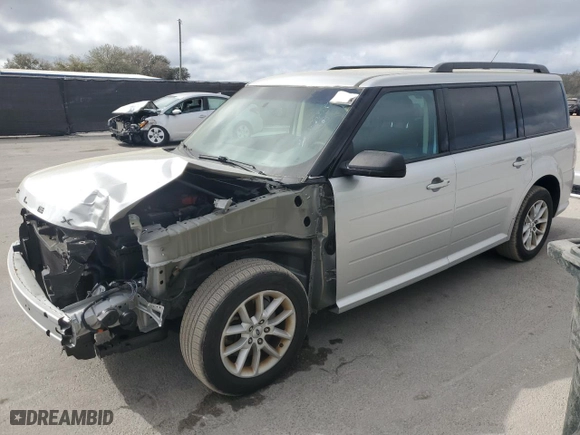 2019 Ford Flex SE with VIN 2FMGK5B86KBA12840, listed as a Copart auction lot 44597205 with 32,210 mi miles and Salvage Title. Bid and sale history available at carsss.com. Image 1.