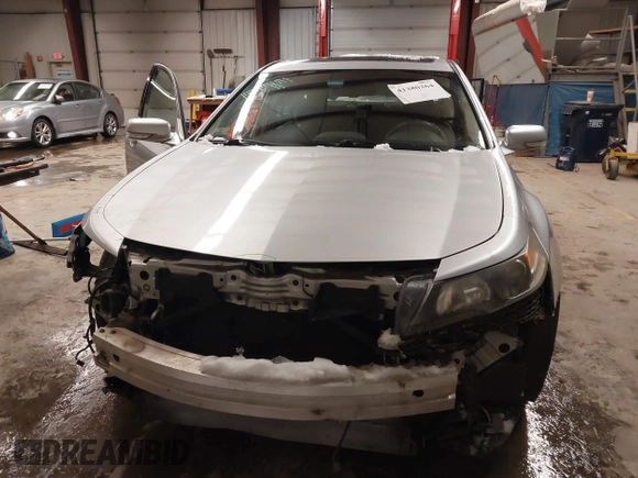 2012 Acura TL Technology z VIN 19UUA9F55CA003935, wystawiony jako IAAI lot #41380364 z przebiegiem 177 168 mil mil oraz . Historia ofert i sprzedaży dostępna na DreamBid. Obrazek 13.