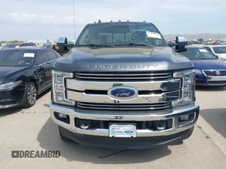 2019 Ford F-250 XL with VIN 1FT7W2BT1KEG69559, listed as a IAAI auction lot 37327070 with 75,189 mi miles and . Bid and sale history available at DreamBid. Image 12.