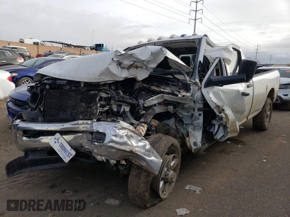 2015 Ram 2500 Tradesman with VIN 3C6UR5HL1FG632472, listed as a Copart auction lot 38909584 with Not provided miles and Salvage title. Bid and sale history available at DreamBid. Image 1.
