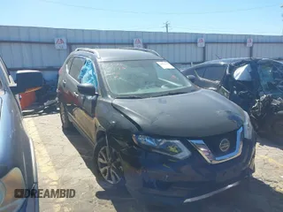 2018 Nissan Rogue SV with VIN JN8AT2MV5JW304330, listed as a IAAI auction lot 41822490 with 128,646 mi miles. Bid and sale history available at carsss.com. Image 1.