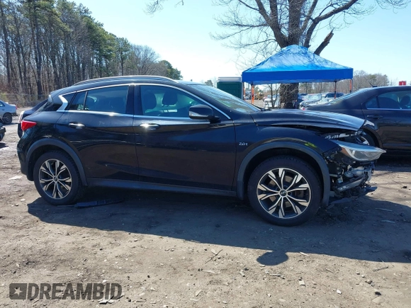 2018 Infiniti QX30 Premium with VIN SJKCH5CR7JA052747, listed as a IAAI auction lot 41993713 with 102,107 mi miles and . Bid and sale history available at DreamBid. Image 14.