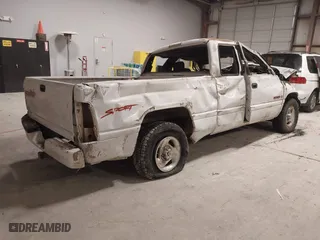 1996 Dodge Ram 1500 with VIN 3B7HC13Y9TG164686, listed as a IAAI auction lot 41398602 with 200,207 mi miles. Bid and sale history available at carsss.com. Image 4.