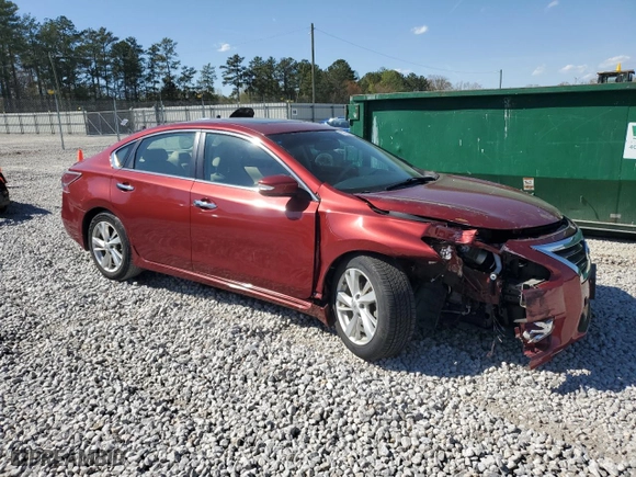 2015 Nissan Altima 2.5 S with VIN 1N4AL3AP5FN899822, listed as a Copart auction lot 50736275 with 38,388 mi miles and Salvage Title. Bid and sale history available at carsss.com. Image 4.