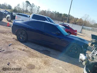 2016 Dodge Charger R/T with VIN 2C3CDXCT5GH266155, listed as a IAAI auction lot 41768778 with 210,430 mi miles. Bid and sale history available at carsss.com. Image 1.