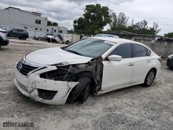 2015 Nissan Altima 2.5 SV with VIN 1N4AL3AP9FC212952, listed as a Copart auction lot 76380024 with 101,646 mi miles and Salvage Title. Bid and sale history available at carsss.com. Image 1.