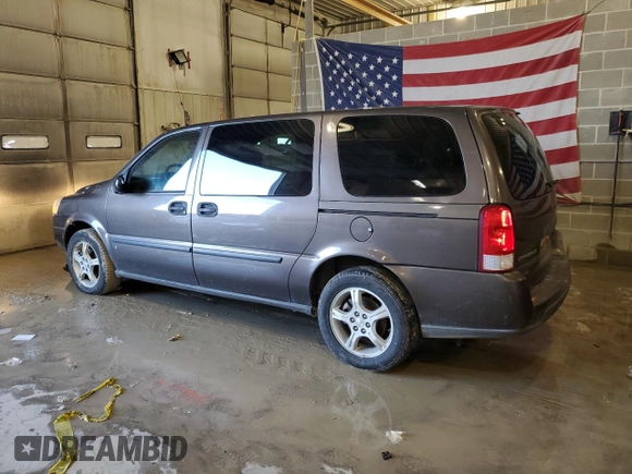2008 Chevrolet Uplander LS with VIN 1GNDV23158D185550, listed as a Copart auction lot 83043394 with 182,731 mi miles and Salvage Title. Bid and sale history available at carsss.com. Image 2.