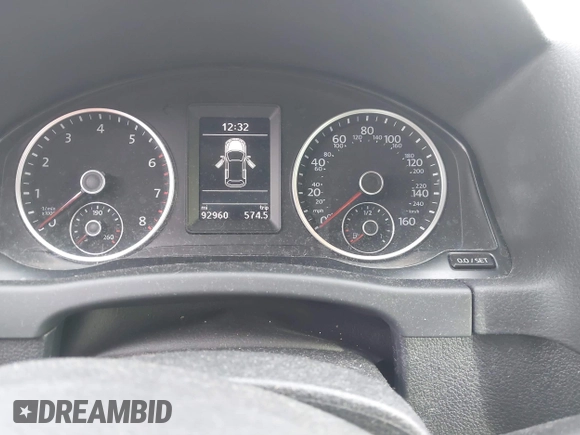 2017 Volkswagen Tiguan S with VIN WVGBV7AX7HK047973, listed as a IAAI auction lot 41197329 with 92,960 mi miles and . Bid and sale history available at DreamBid. Image 7.