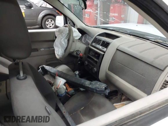 2008 Ford Escape XLS with VIN 1FMCU02Z98KC70465, listed as a IAAI auction lot 42643646 with 223,481 mi miles and . Bid and sale history available at DreamBid. Image 5.