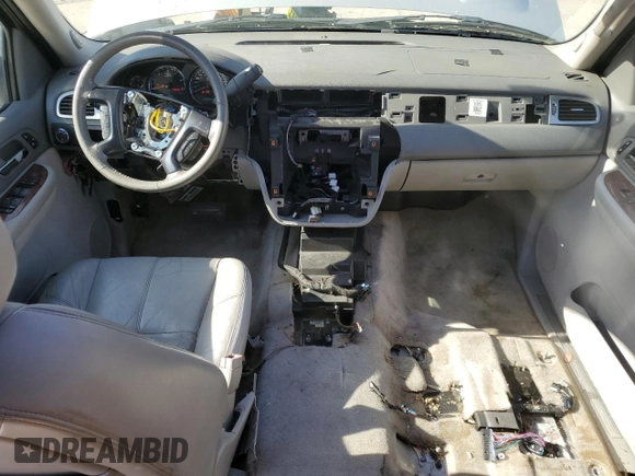 2007 Chevrolet Tahoe LT with VIN 1GNFC13J17J145992, listed as a Copart auction lot 57673385 with 151,804 mi miles and Salvage title. Bid and sale history available at DreamBid. Image 8.
