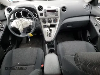 2010 Pontiac Vibe with VIN 5Y2SM6E00AZ420685, listed as a Copart auction lot 42993035 with 111,761 mi miles and Salvage Title. Bid and sale history available at carsss.com. Image 8.