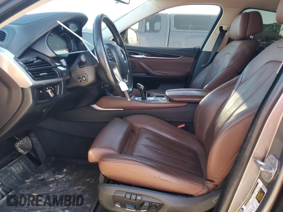 2016 BMW X6 sDrive35i with VIN 5UXKU0C50G0F92208, listed as a Copart auction lot 84896154 with 130,730 mi miles and Salvage Title. Bid and sale history available at carsss.com. Image 7.