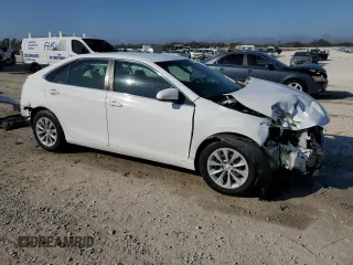 2016 Toyota Camry XLE with VIN 4T1BF1FK0GU999255, listed as a Copart auction lot 43945925 with 38,928 mi miles and Salvage Title. Bid and sale history available at DreamBid. Image 4.