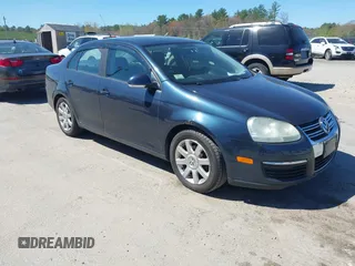 2009 Volkswagen Jetta S с VIN 3VWJZ71K19M008344, выставлен на аукционе IAAI как лот 42165996 с пробегом 179 983 миль миль и . История ставок и продаж доступна на DreamBid. Изображение 1.