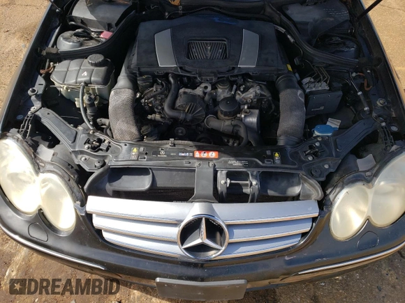 2007 Mercedes-Benz CLK 350 z VIN WDBTK56F97F205760, wystawiony jako Copart lot #46755565 z przebiegiem 129 202 mil mil oraz Czysty tytuł • Clean title. Historia ofert i sprzedaży dostępna na DreamBid. Obrazek 11.