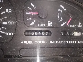 1997 Mercury Villager GS z VIN 4M2DV1112VDJ15029, wystawiony jako IAAI lot #42021630 z przebiegiem 156 107 mil mil oraz . Historia ofert i sprzedaży dostępna na DreamBid. Obrazek 7.