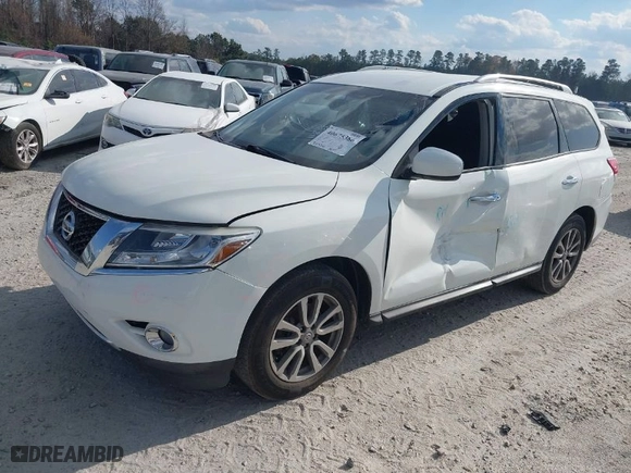 2016 Nissan Pathfinder S with VIN 5N1AR2MN5GC634503, listed as a IAAI auction lot 40675386 with 203,241 mi miles. Bid and sale history available at carsss.com. Image 2.