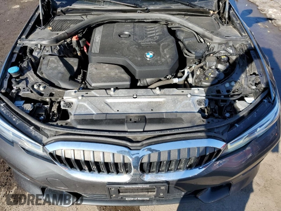 2021 BMW 3 Series 330i xDrive with VIN 3MW5R7J06M8B85005, listed as a Copart auction lot 45210325 with 52,240 mi miles and Salvage title. Bid and sale history available at DreamBid. Image 11.