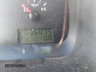 2007 Ford F-150 STX with VIN 1FTRX12W47FA49512, listed as a IAAI auction lot 42771332 with 203,687 mi miles and . Bid and sale history available at DreamBid. Image 7.