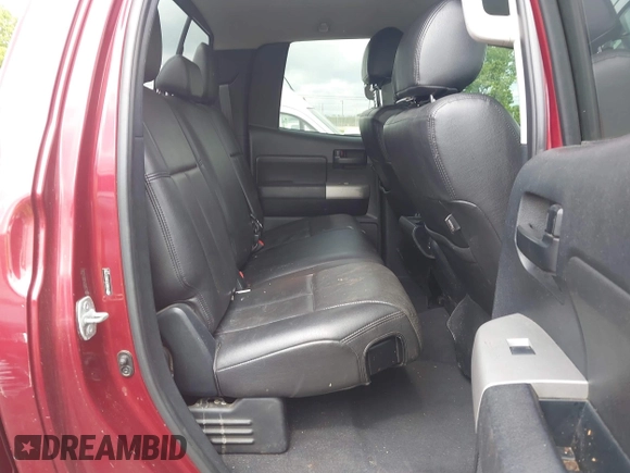 2008 Toyota Tundra z VIN 5TBBV541X8S517382, wystawiony jako IAAI lot #42231096 z przebiegiem 111 953 mil mil oraz . Historia ofert i sprzedaży dostępna na DreamBid. Obrazek 8.