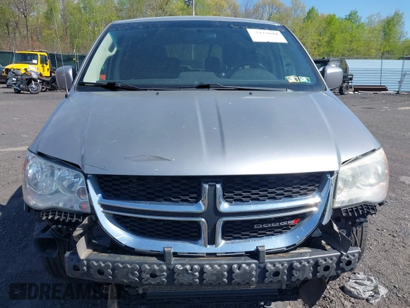 2015 Dodge Grand Caravan SXT with VIN 2C4RDGCG2FR540431, listed as a IAAI auction lot 42133044 with 245,977 mi miles and . Bid and sale history available at DreamBid. Image 6.
