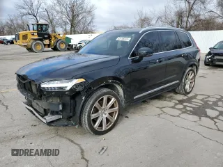 2017 Volvo XC90 Inscription with VIN YV4A22PL4H1170763, listed as a Copart auction lot 85748524 with 92,306 mi miles and Clean Title. Bid and sale history available at carsss.com. Image 1.