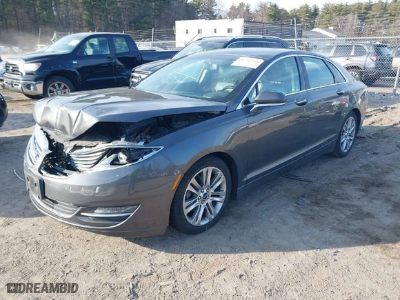 2015 Lincoln MKZ Hybrid with VIN 3LN6L2LU0FR623652, listed as a IAAI auction lot 41792084 with NaN miles. Bid and sale history available at carsss.com. Image 2.