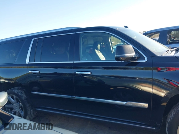 2016 Cadillac Escalade ESV Premium Collection z VIN 1GYS4JKJ5GR318883, wystawiony jako IAAI lot #41452493 z przebiegiem 194 058 mil mil oraz . Historia ofert i sprzedaży dostępna na DreamBid. Obrazek 13.