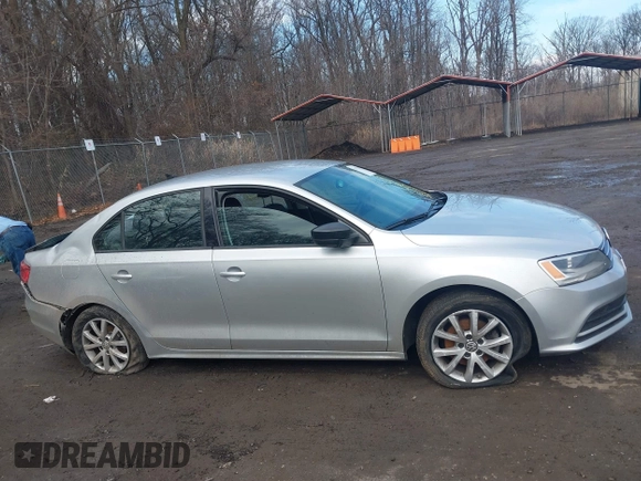2015 Volkswagen Jetta Sedan 1.8T SE with VIN 3VWD17AJ3FM342172, listed as a IAAI auction lot 41527501 with 108,173 mi miles. Bid and sale history available at carsss.com. Image 12.