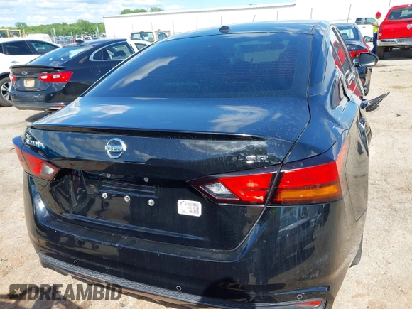 2020 Nissan Altima SR z VIN 1N4BL4CV1LC234428, wystawiony jako IAAI lot #42161915 z przebiegiem 98 499 mil mil oraz . Historia ofert i sprzedaży dostępna na DreamBid. Obrazek 16.