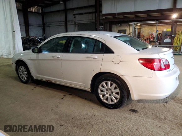 2008 Chrysler Sebring LX z VIN 1C3LC46J78N197778, wystawiony jako Copart lot #56475565 z przebiegiem 65 369 mil mil oraz Tytuł czysty. Historia ofert i sprzedaży dostępna na DreamBid. Obrazek 2.