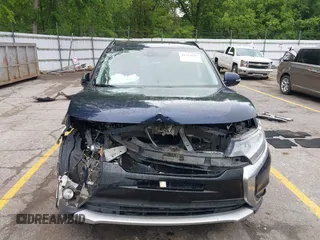 2016 Mitsubishi Outlander SE with VIN JA4AD3A37GZ037372, listed as a IAAI auction lot 42354232 with 188,977 mi miles and . Bid and sale history available at DreamBid. Image 13.