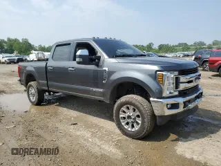 2018 Ford F-250 XL with VIN 1FT7W2BT3JEB27460, listed as a Copart auction lot 59892715 with 174,863 mi miles and Clean title. Bid and sale history available at DreamBid. Image 4.