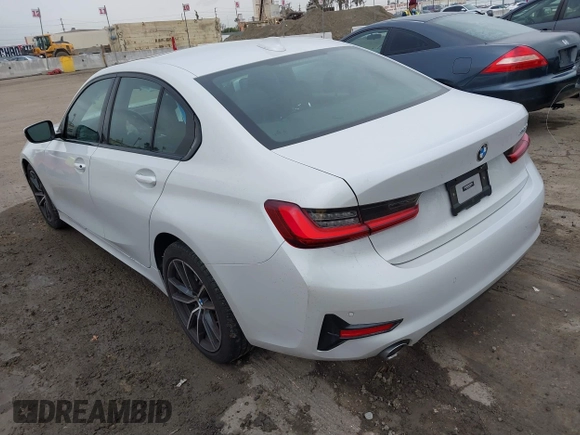 2022 BMW 3 Series 330i with VIN 3MW5R1J0XN8C67673, listed as a IAAI auction lot 41777963 with 21,812 mi miles and . Bid and sale history available at DreamBid. Image 3.