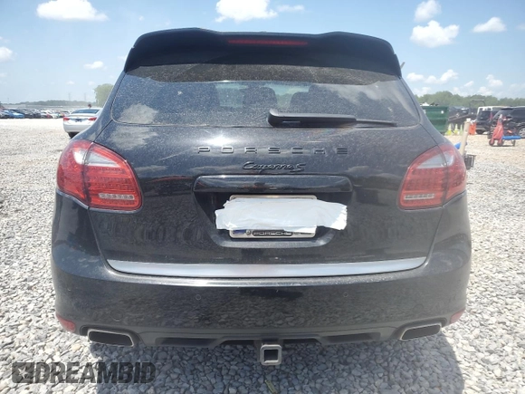 2011 Porsche Cayenne S with VIN WP1AB2A29BLA42077, listed as a Copart auction lot 62181095 with 262,754 mi miles and Salvage title. Bid and sale history available at DreamBid. Image 6.