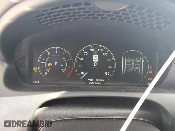 2019 Jaguar XJ with VIN SAJWJ1CD6K8W20725, listed as a Copart auction lot 76631854 with 25,261 mi miles and Salvage Title. Bid and sale history available at carsss.com. Image 9.