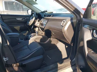 2014 Nissan Rogue S with VIN 5N1AT2MV8EC795457, listed as a IAAI auction lot 41614707 with 129,630 mi miles. Bid and sale history available at carsss.com. Image 5.