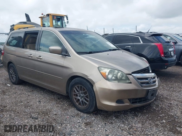 2007 Honda Odyssey EX-L z VIN 5FNRL38717B102646, wystawiony jako IAAI lot #42380196 z przebiegiem 234 088 mil mil oraz . Historia ofert i sprzedaży dostępna na DreamBid. Obrazek 1.