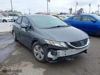 2013 Honda Civic Sdn LX with VIN 19XFB2F5XDE278355, listed as a IAAI auction lot 40952951 with 106,253 mi miles. Bid and sale history available at carsss.com. Image 1.