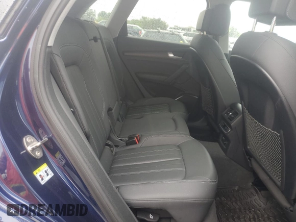 2021 Audi Q5 Premium z VIN WA1AAAFY4M2002990, wystawiony jako Copart lot #57480875 z przebiegiem 55 171 mil mil oraz Szkoda całkowita • Salvage title. Historia ofert i sprzedaży dostępna na DreamBid. Obrazek 11.