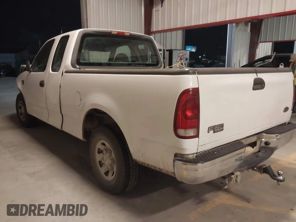 2001 Ford F-150 XL with VIN 1FTPX17L31NB27121, listed as a IAAI auction lot 41169060 with 247,389 mi miles and . Bid and sale history available at DreamBid. Image 3.
