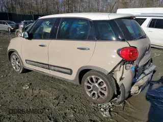 2016 FIAT 500L Trekking with VIN ZFBCFADH1GZ037598, listed as a Copart auction lot 42458725 with 84,105 mi miles and Salvage Title. Bid and sale history available at carsss.com. Image 2.