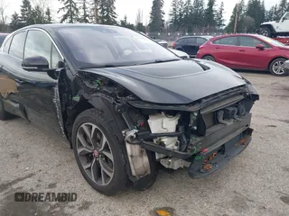 2019 Jaguar I-PACE HSE with VIN SADHD2S11K1F75415, listed as a IAAI auction lot 41037733 with 58,573 mi miles. Bid and sale history available at carsss.com. Image 6.