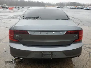 2017 Volvo S90 Momentum with VIN YV1A22MKXH1010945, listed as a Copart auction lot 47879115 with 104,831 mi miles and Clean Title. Bid and sale history available at DreamBid. Image 6.