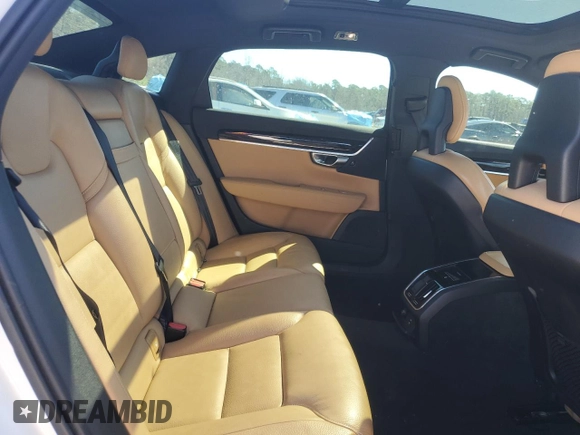 2018 Volvo S90 Momentum with VIN LVY982MK3JP024026, listed as a Copart auction lot 45590905 with 82,121 mi miles and Salvage Title. Bid and sale history available at carsss.com. Image 10.