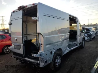 2024 Ram ProMaster Cargo Tradesman with VIN 3C6LRVDG7RE116511, listed as a Copart auction lot 79095424 with 1,636 mi miles and Salvage Title. Bid and sale history available at DreamBid. Image 3.
