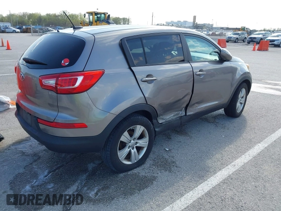 2013 Kia Sportage LX with VIN KNDPB3A24D7365157, listed as a IAAI auction lot 41968652 with 137,055 mi miles and . Bid and sale history available at DreamBid. Image 4.