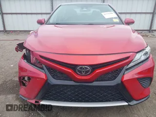 2019 Toyota Camry XSE with VIN 4T1B61HK7KU259014, listed as a IAAI auction lot 41771388 with 76,589 mi miles. Bid and sale history available at carsss.com. Image 13.