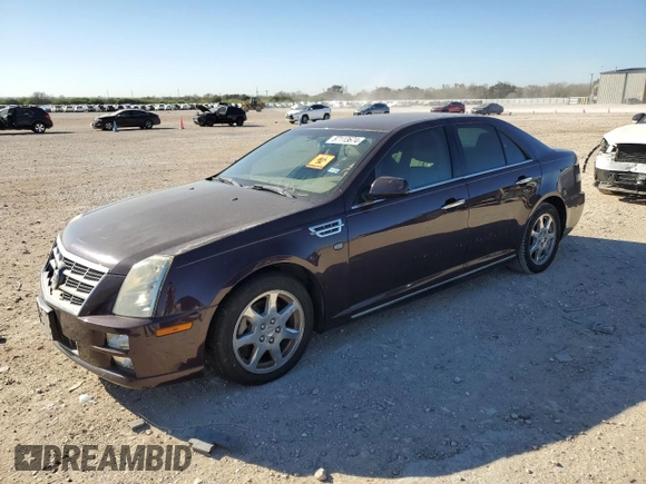 2009 Cadillac STS RWD z VIN 1G6DW67V090167639, wystawiony jako Copart lot #87113674 z przebiegiem 121 498 mil mil oraz Czysty tytuł • Clean title. Historia ofert i sprzedaży dostępna na DreamBid. Obrazek 1.