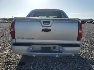 2013 Chevrolet Avalanche LS z VIN 3GNMCEE02DG245728, wystawiony jako Copart lot #56335735 z przebiegiem 132 194 mil mil oraz Szkoda całkowita • Salvage title. Historia ofert i sprzedaży dostępna na DreamBid. Obrazek 6.